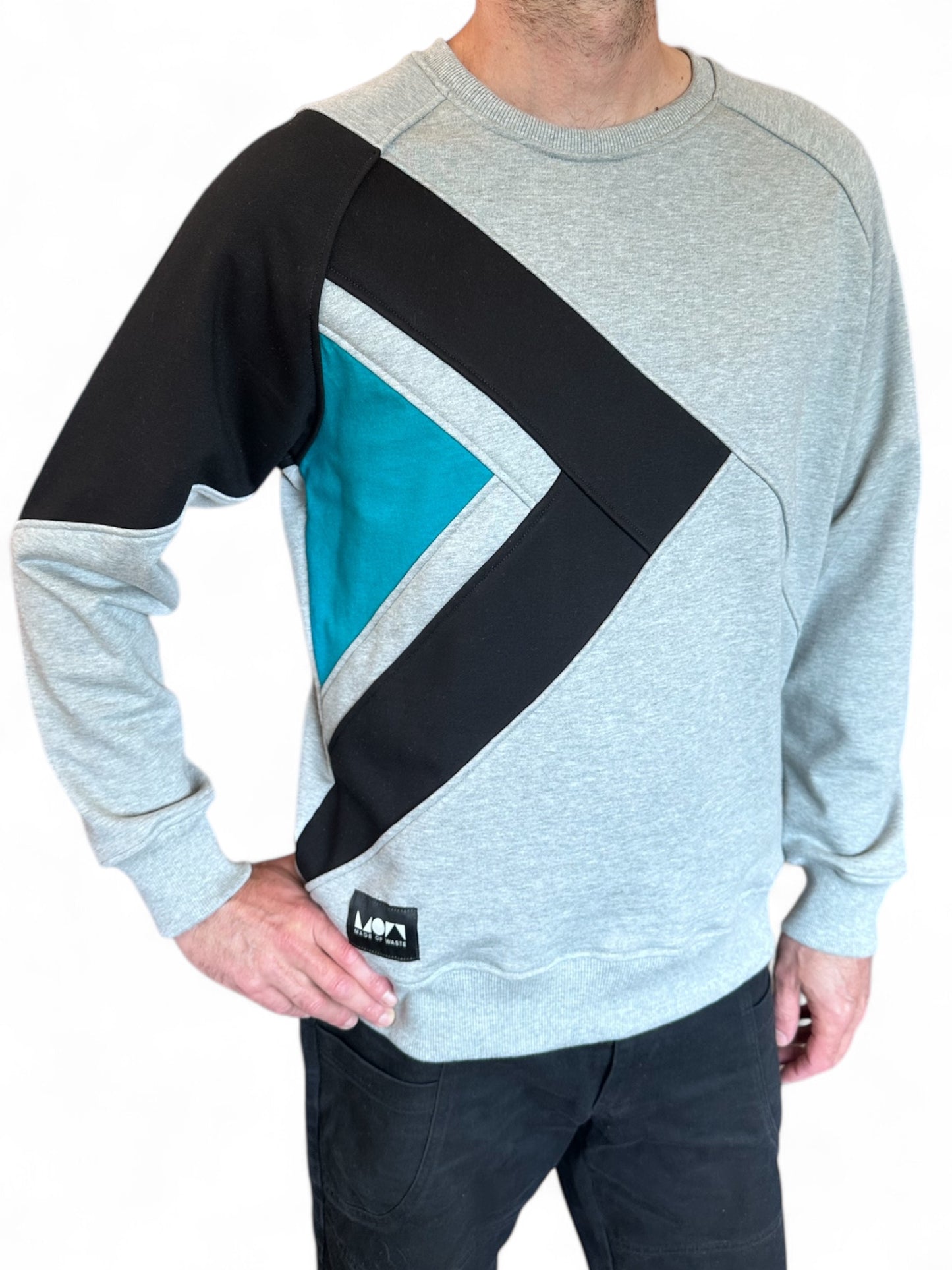 Play sweater- Blue